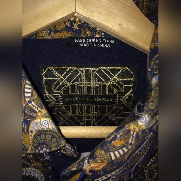 Shirt - Picture 2 of 3